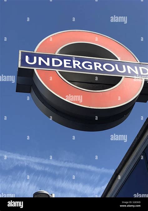 London Underground Sign Stock Photo Alamy