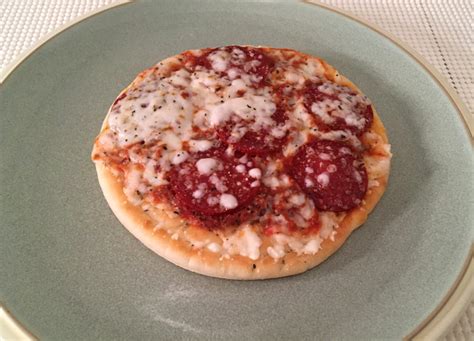 Lean Cuisine Features Pepperoni Pizza Review Freezer Meal Frenzy