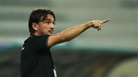 On je čovek za koga gotovo niko nije znao pre svetskog prvenstva, a sada sedi na klupi ekipe koja će za dva dana igrati veliko finale mundijala. Zlatko Dalic , approached by Iran & Japan. - TeamMelli