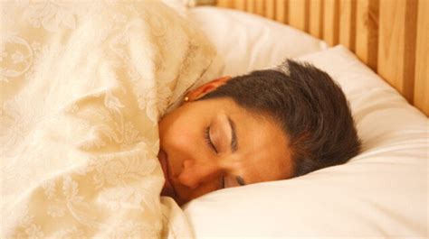 10 Ways To Get Beautiful While You Sleep Photos Huffpost Canada Style