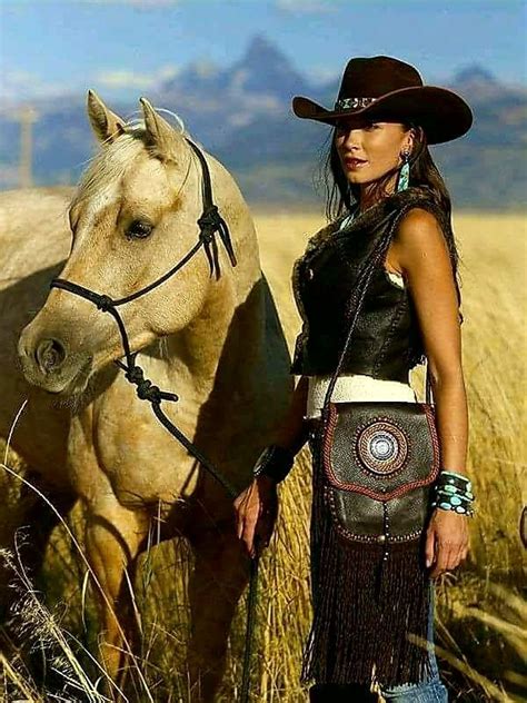 Pin By Lorrie Slone On Natives Americans Western Girl Native American Women Cowgirl Outfits