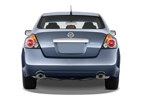 Shop millions of cars from over 21,000 dealers and find the perfect car. Image: 2010 Nissan Altima 4-door Sedan I4 eCVT Hybrid Rear ...