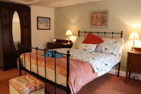 Take a journey with matt from our local team here. Holiday Cottages Norfolk 2 people » Vine Cottage