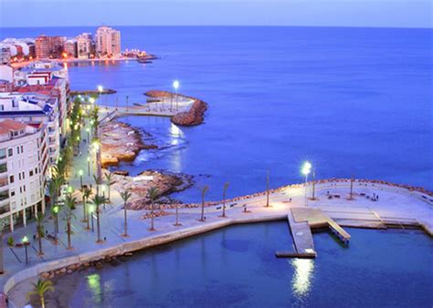 Solo con alsa puedes viajar hacia torrevieja o desde torrevieja en autobús con el mejor precio garantizado. Torrevieja: Spaß für die ganze Familie