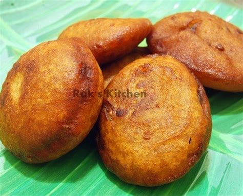 Many indian sweets are very tedious to cook because for sweet recipes its texture and cooking method are very important. Pathusa Sweet Recipe In Tamil : Vazhaipoo Kola Urundai ...