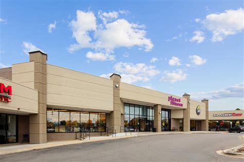 Retail Space For Lease In Lakewood Co Fairfield Commons Peco