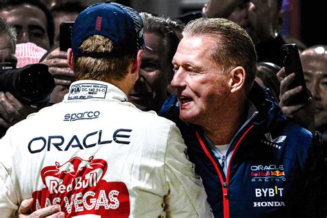 Jos Verstappen Wil Max Bij Red Bull Zien Afsluiten We Zijn Zeer