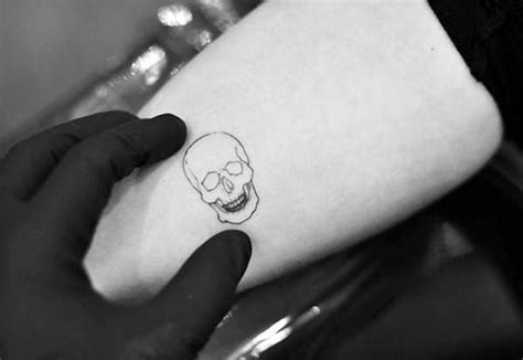 40 Simple Skull Tattoos For Men Bone Ink Design Ideas Tiny Skull Tattoos Small Skull Tattoo