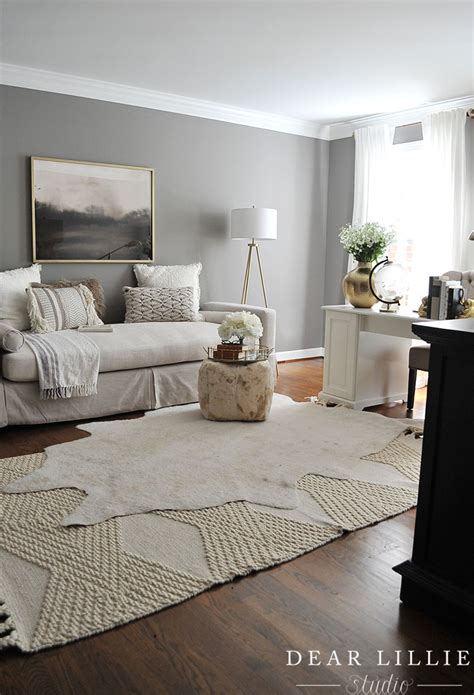 Designing your home office to do double duty as a guest room makes sense. Some Updates to Our Office/Guest Room - Adding a Daybed ...