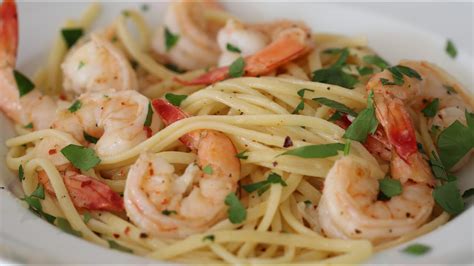 Shrimp Scampi Pasta With White Wine Sauce Shrimp Scampi With Linguini Recipe Tyler Florence