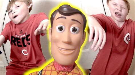 Toy Story 4 Mind Control Doritos Robots Woody Buzz Lightyear Youtube