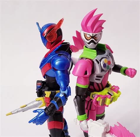 Figure Rise Standard Kamen Rider Ex Aid And Build —