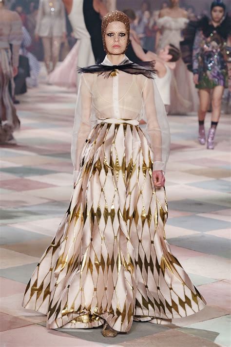 Christian Dior Spring 2019 Couture Collection Cool Chic Style Fashion