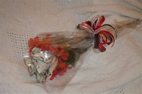 Single Rose Money Bouquet Includes Real Cash Orgami Flower Etsy