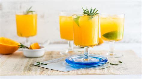 Minum Jus Jeruk Dengan Kulitnya Bisa Tangkal Corona Covid 19