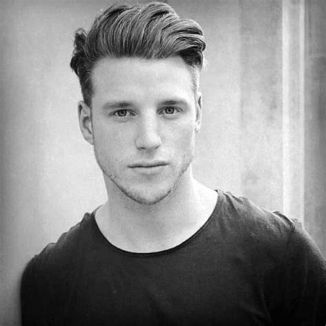 More effective and brutal looks are in dark colors, due to more. 75 Men's Medium Hairstyles For Thick Hair - Manly Cut Ideas