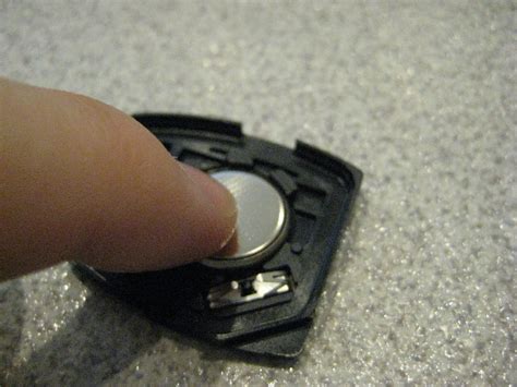 Replace the battery as soon as possible. Honda-Fit-Jazz-Key-Fob-Remote-Battery-Replacement-Guide-013
