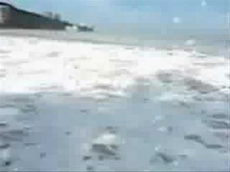Scientists make strides in tsunami warning since 2004. tsunami penang - YouTube