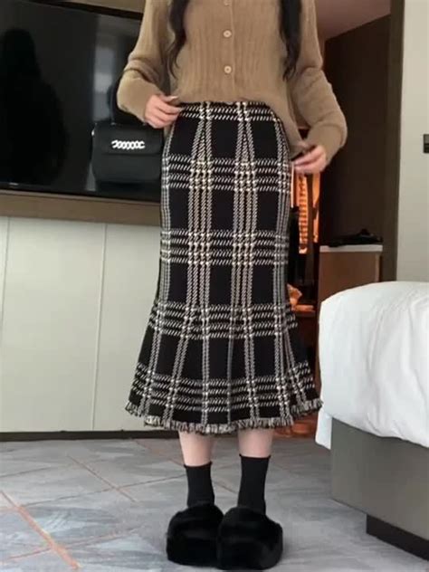 TIGENA Vintage Plaid Knitted Long Skirt Women 2023 Fall Winter Korean