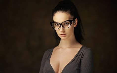X Alla Berger With Glasses Macbook Pro Retina Hd K Wallpapers
