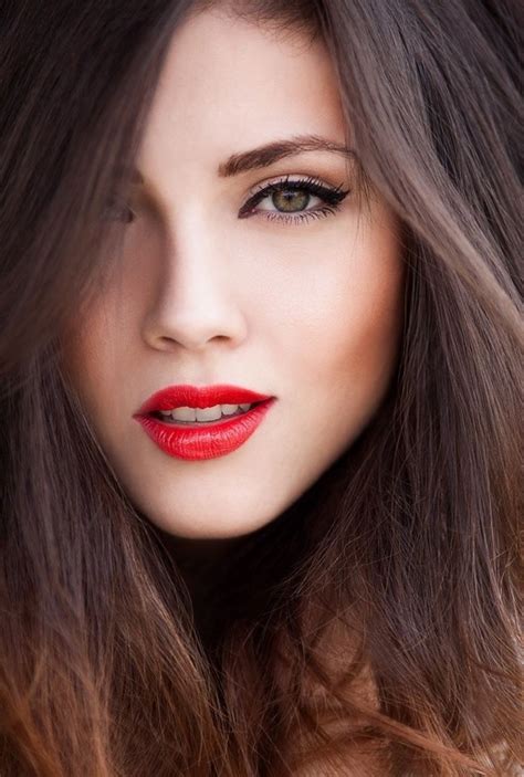 7 amazing makeup tips for women with dark hair beauty hacks makeup inspiration beauty makeup