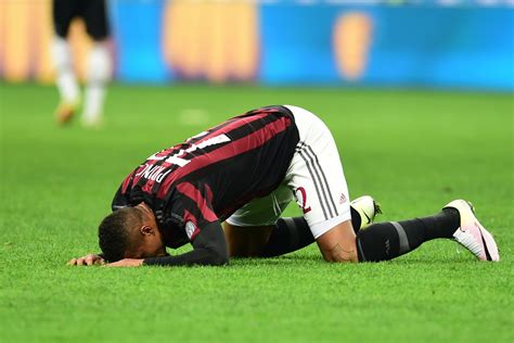 While at milan, where he would return for a second spell in 2016, boateng played together with a host of top stars, including sweden legend zlatan ibrahimovic. Watch: AC Milan Performs Bizarre Haka Imitation