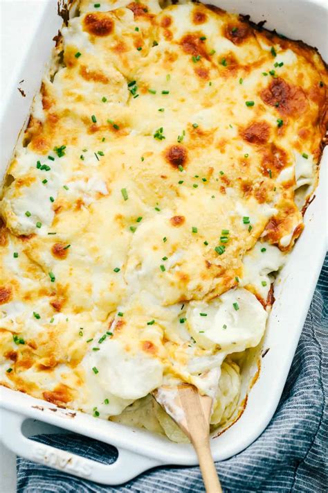 The Best Creamy Scalloped Potatoes Of Your Life Feastrecipes