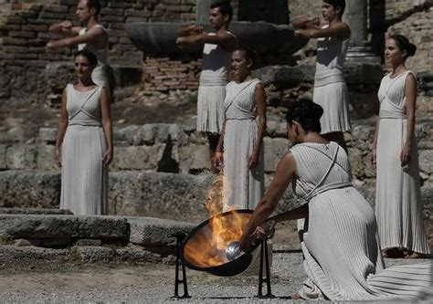 Pics Greek Babes Light Winter Olympic Torch