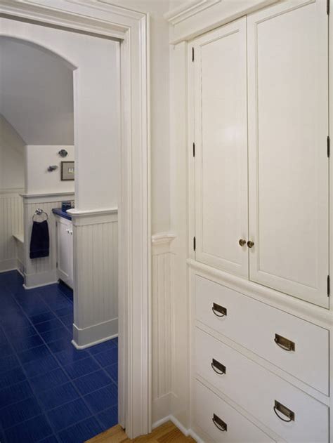 Want to build your own diy linen cabinet? Linen Closet | Houzz