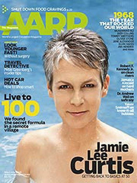 Jamie Lee Curtis I M Posing Topless At To Show Older Women They