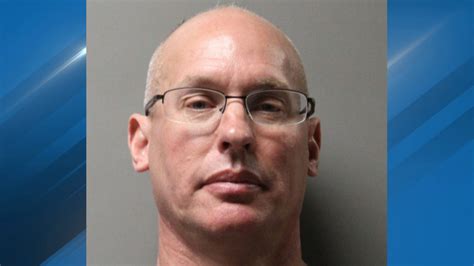 Sex Offender Poses As Massage Therapist Arrested