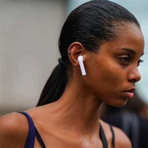 How To Wear Airpods Read This First