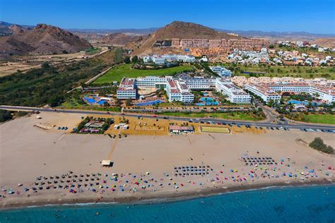 El servigroup marina playa ofrece conexión wifi gratuita, consigna de equipaje y recepción abierta las 24 horas. Hotel Servigroup Marina Playa ®, Mojácar - Mejor precio ...