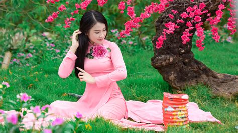 Wallpaper Sakura Flowering Beautiful Chinese Girl Pink