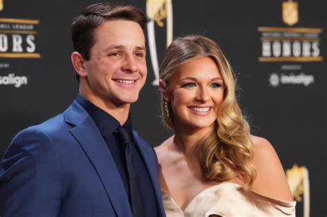Inside Claire Kittle Jenna Brandts Glamorous Looks At 2023 Nfl Honors