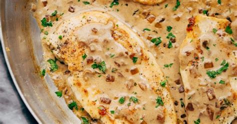 Meanwhile, bring a large pot of water with 1 tablespoon salt to a boil over high heat for the pasta. Skillet Chicken in Balsamic Caramelized Onion Cream Sauce ...
