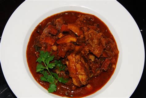 Set chicken aside, covered, in the refrigerator for an hour. Kerala Style Chicken Curry | Kiran's Cuisine