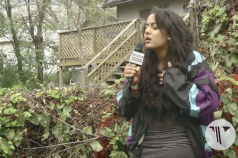 Sxsw 2016 Bibi Bourelly Performs Unreleased Song “love Me Fair” In Our Backyard Complex