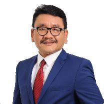 The dragon boat team building program brought out the dragon spirit in them. 2019 Speakers include