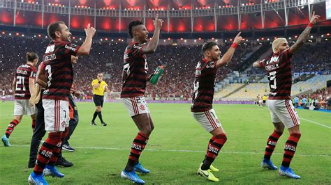 Flamengo x fluminense pela final do campeonato carioca ! Flamengo 5 x 0 Grêmio: Rubro-Negro é avassalador no ...