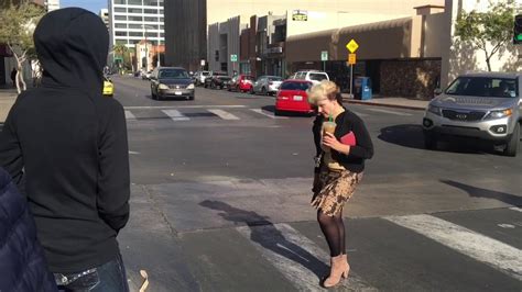 Pedestrians Complain About Strong Wind In Las Vegas Youtube