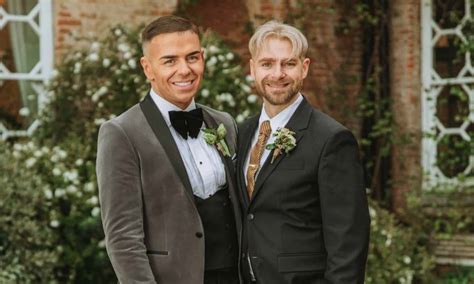 Married At First Sight Star Proudly Comes Out As Pansexual Trendradars