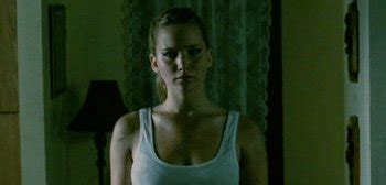 Jennifer Lawrence In The New House At The End Of The Street Trailer FirstShowing Net