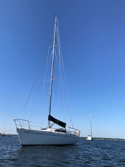 Soverel 33 1986 Muskegon Michigan Sailboat For Sale From Sailing