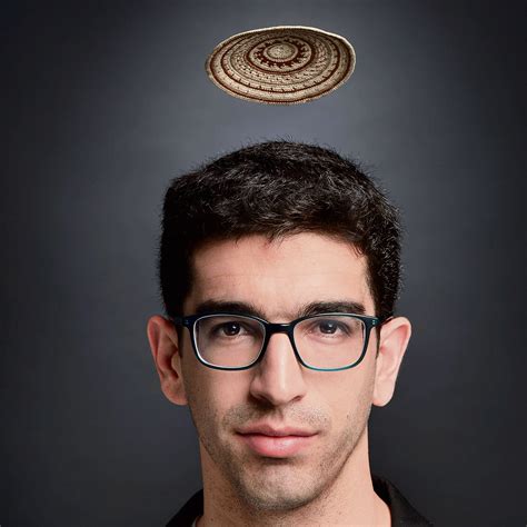 שלמה ארצי, שלום חנוך, אריק איינשטיין, אביב גפן, עברי לידר, עידן רייכל, אהוד בנאי, ברי סחרוף, יזהר אשדות, מוש בן ארי, אביתר בנאי, מאיר אריאל, יהודה פוליקר, משינה, נינט טייב ועוד. Zayn Blog: חנן בן ארי הופעה