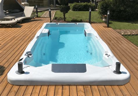 Wellis Berlin De Amazonas W Flow Wellis Swim Spa F R Personen