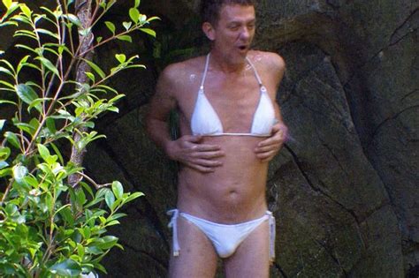Im A Celebrity Matthew Wrights Wife Was Worried He Might Slip Out Of