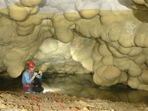Incredible Cave Formations Pics Daily Mail Online