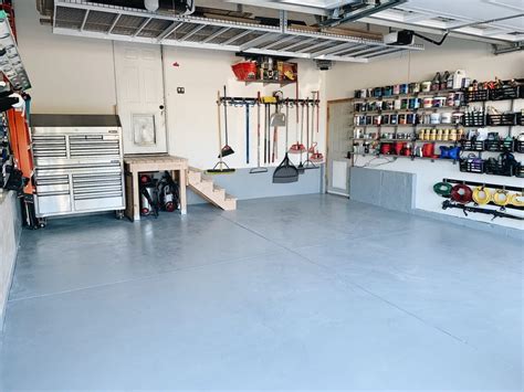 Intentional or not, your garage often becomes the dumping ground for, well, everything. Affordable & Easy to Install Garage Organization Options ...