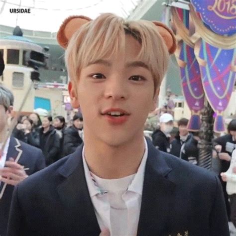 스트레이 키즈 — w korei. Woojin Stray Kids #Woojin #우진 #김우진 #StrayKids #스트레이키즈
